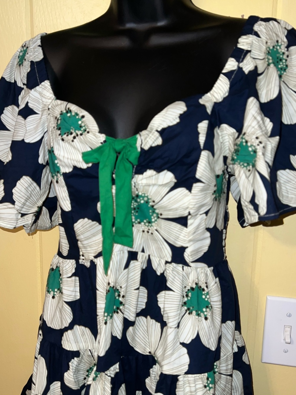 Umgee Navy Floral Green Ribbon Boho Smocked Short Puff Sleeve Mini Dress Size S - Picture 3 of 11